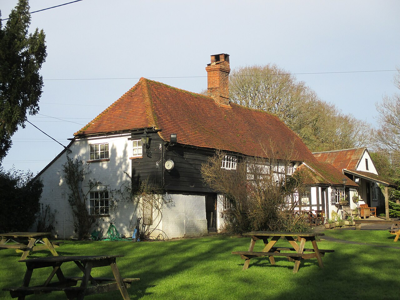 Royal Oak, Wineham.JPG
