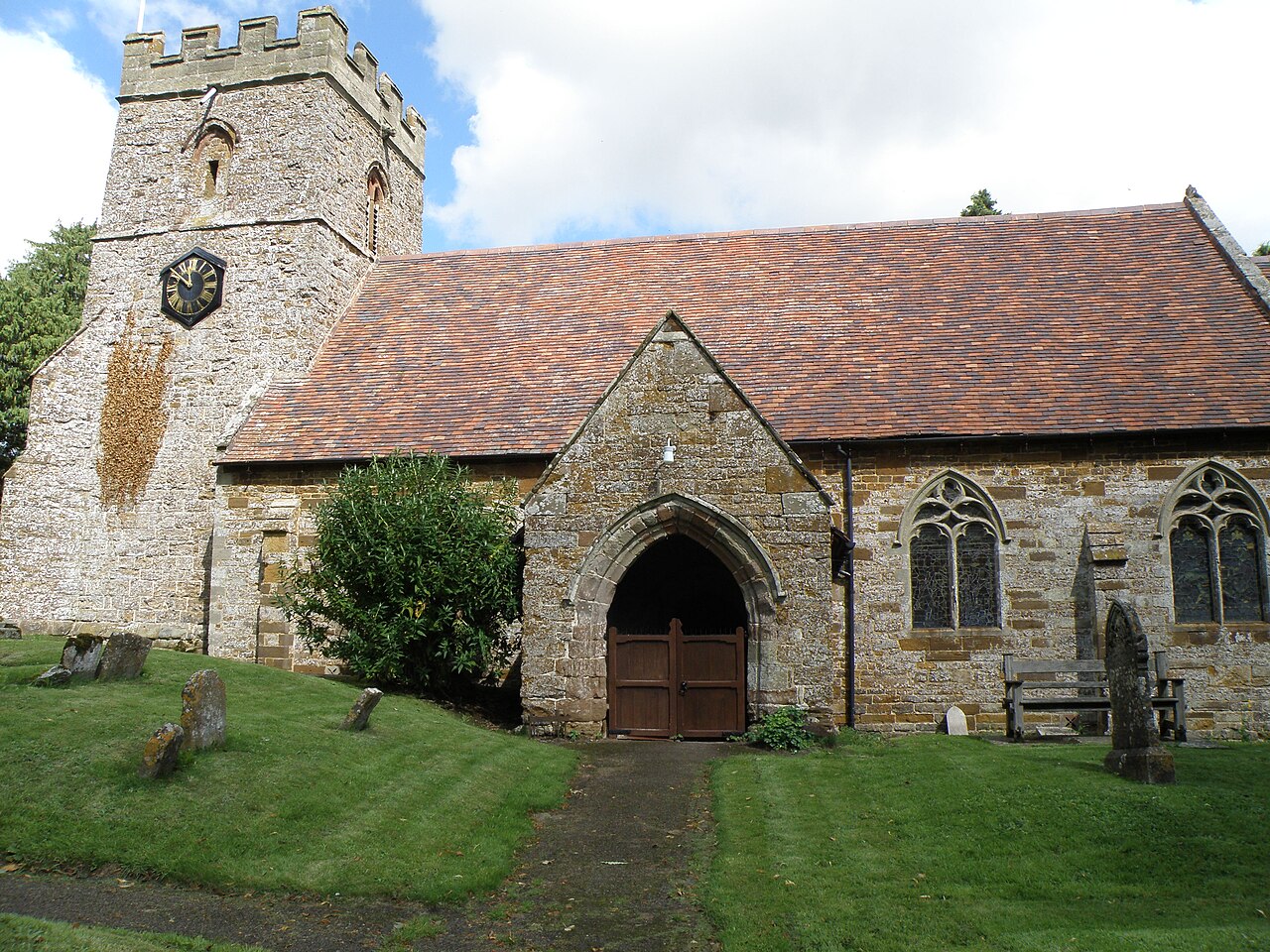 Hellidon church.jpg