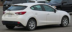 Hatchback (pre-facelift)