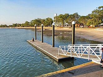Bongaree Jetty looking north, 2006