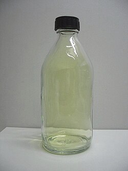 Image: Chlorine gas in a bottle