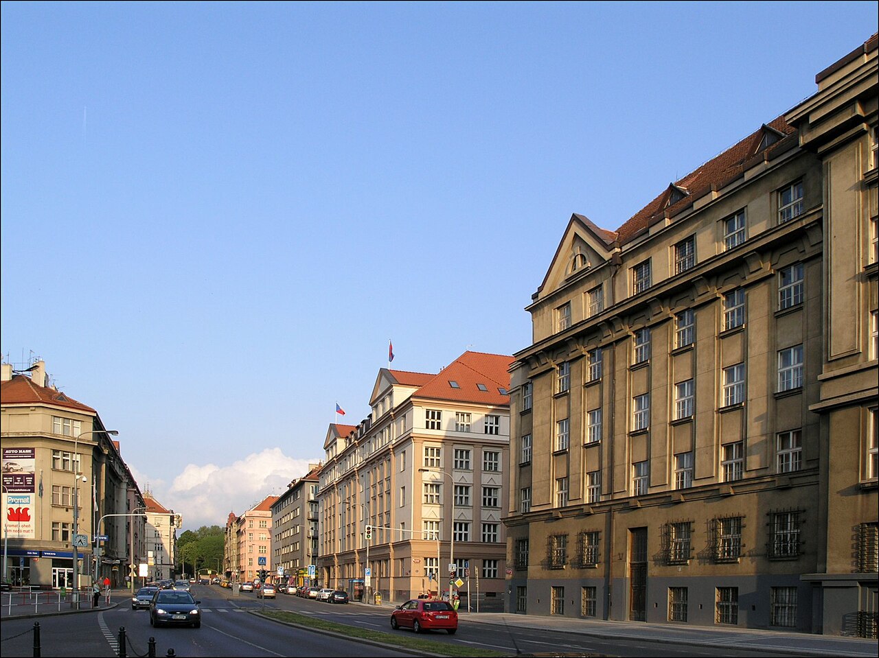 Praha Bubenec Dejvice - Ceskoslovenske armady.jpg