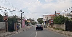 The main road in Sukth i Ri