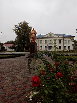 Monument to the city's founder, Cossack Ivan Hloba