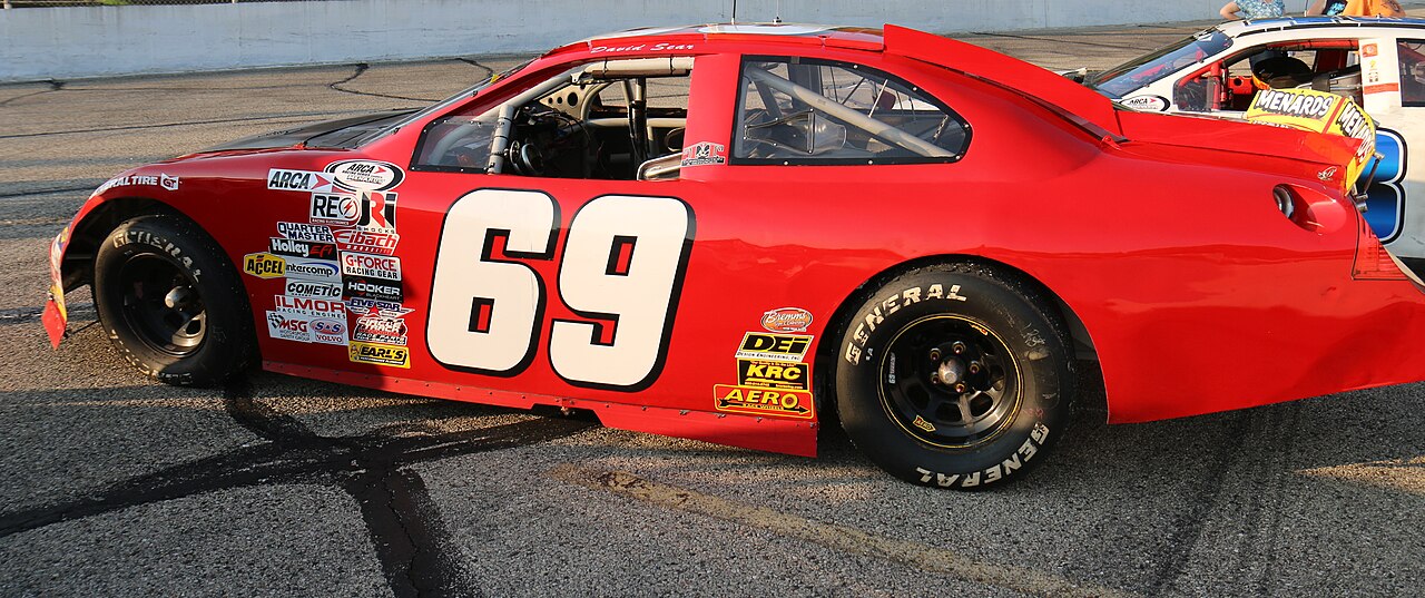 69 Darrell Basham car 2018 ARCA Madison.jpg