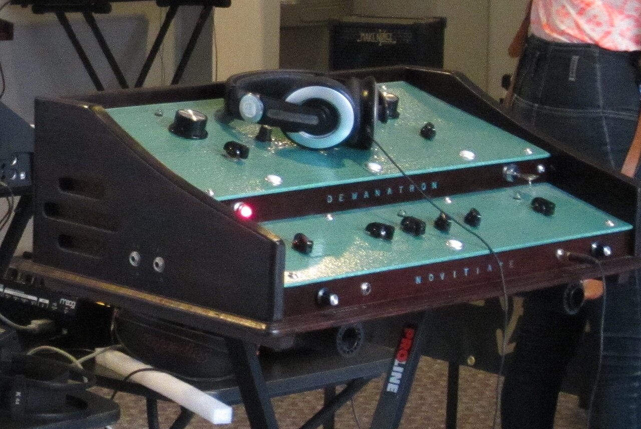 Dewanatron Novitiate @ moogfest 2012.jpg