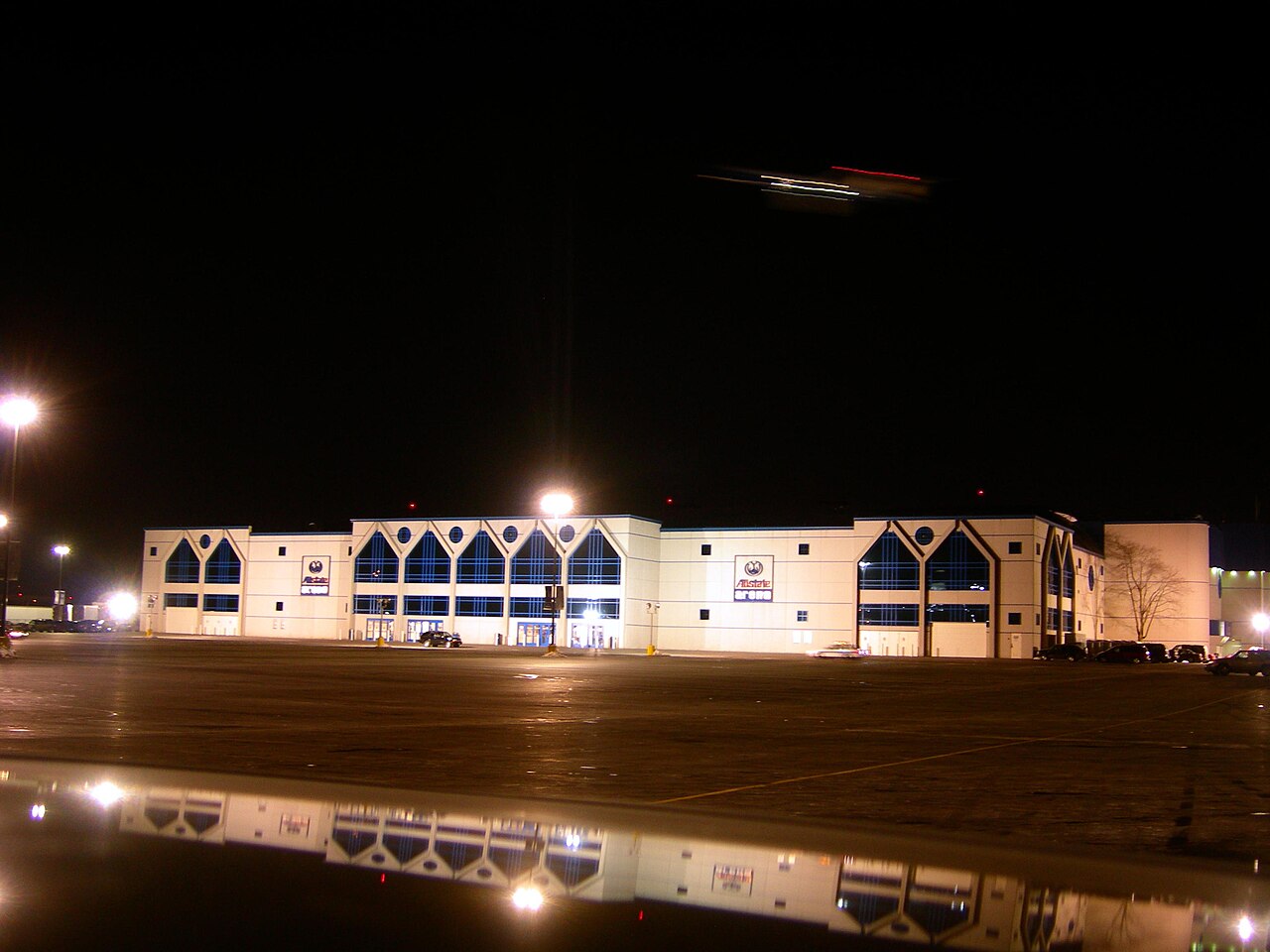 Allstate Arena.jpg