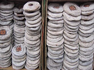 Peeled, flattened, and dried oriental persimmons (shìbǐng) in a Xi'an market