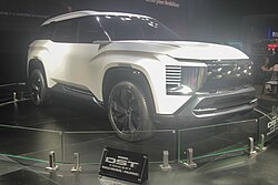 Mitsubishi DST Concept, which previewed the Destinator