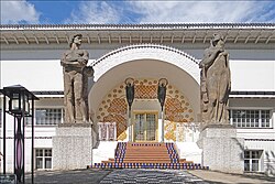 Entrance to the Ernst-Ludwig House, the workshop of the artists at the Darmstadt Colony, by Joseph Maria Olbrich (1901)