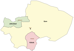 Location of Qom County in Qom province (yellow)