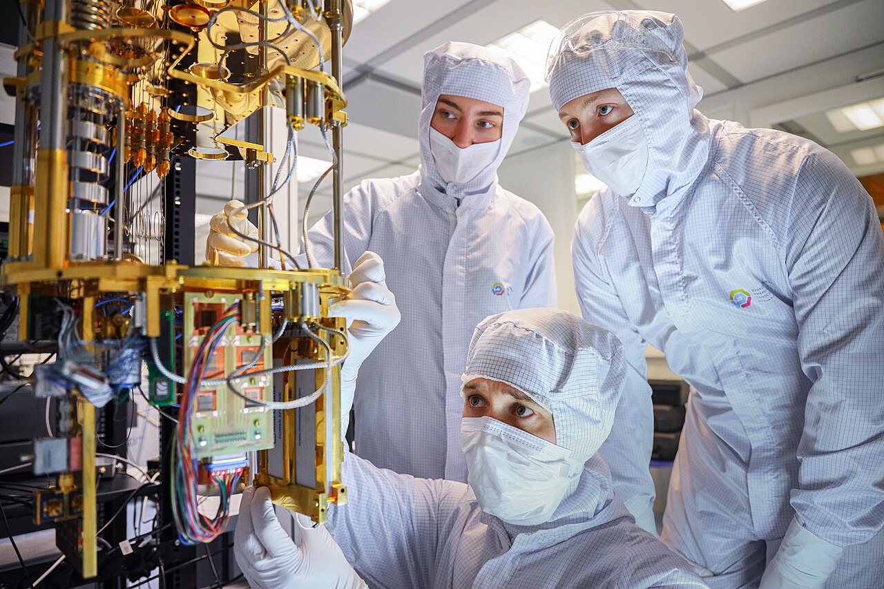 Measuring a qubit leaves no room for error.jpg