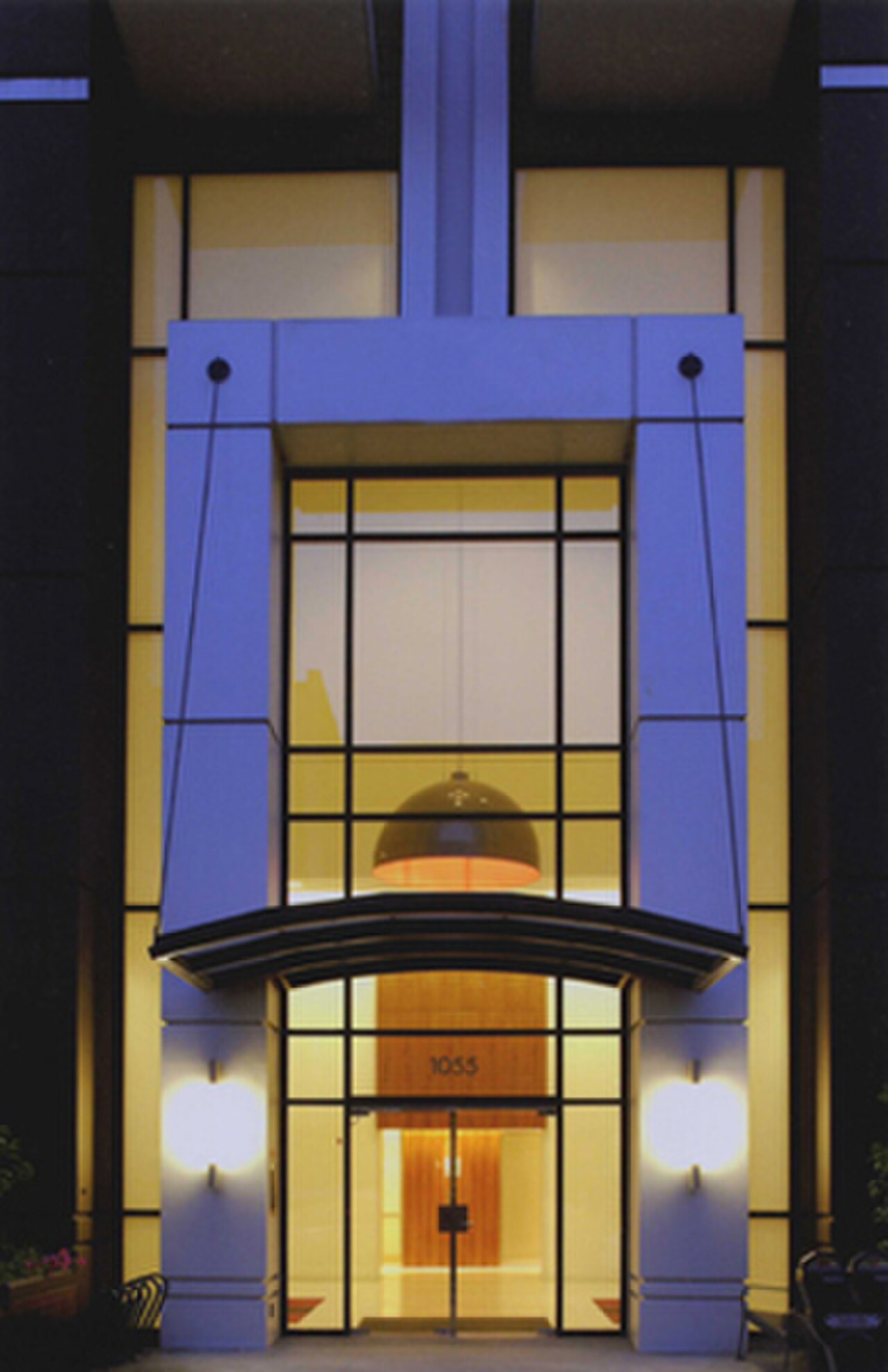 Domus-Vancouver-BC-2005-Rafii.jpg