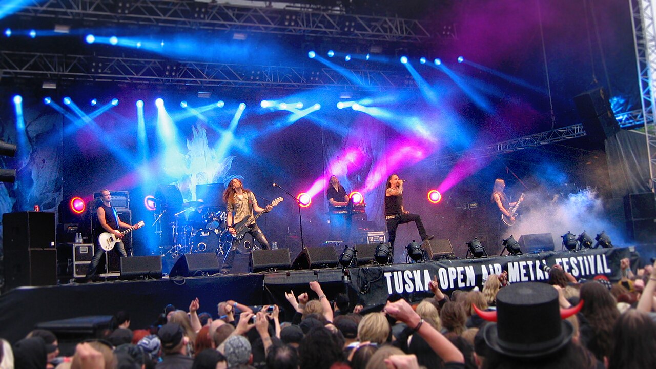Amorphis 20090627tuska1.jpg