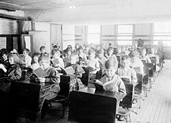 A classroom in Robert Emmet School from 1911.