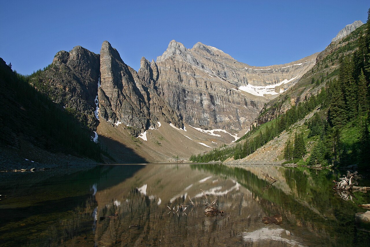 Lake Agnes AB.jpg