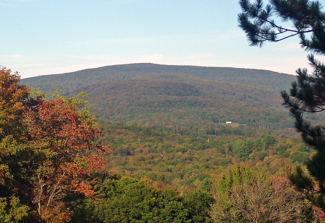 Halcott Mountain from Belleayre ski slope.jpg