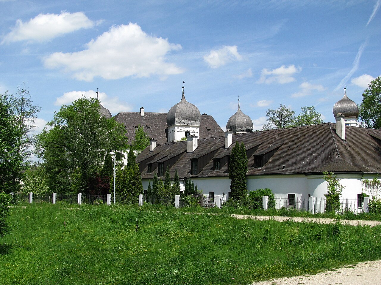 Schloss Schwindegg-2.jpg