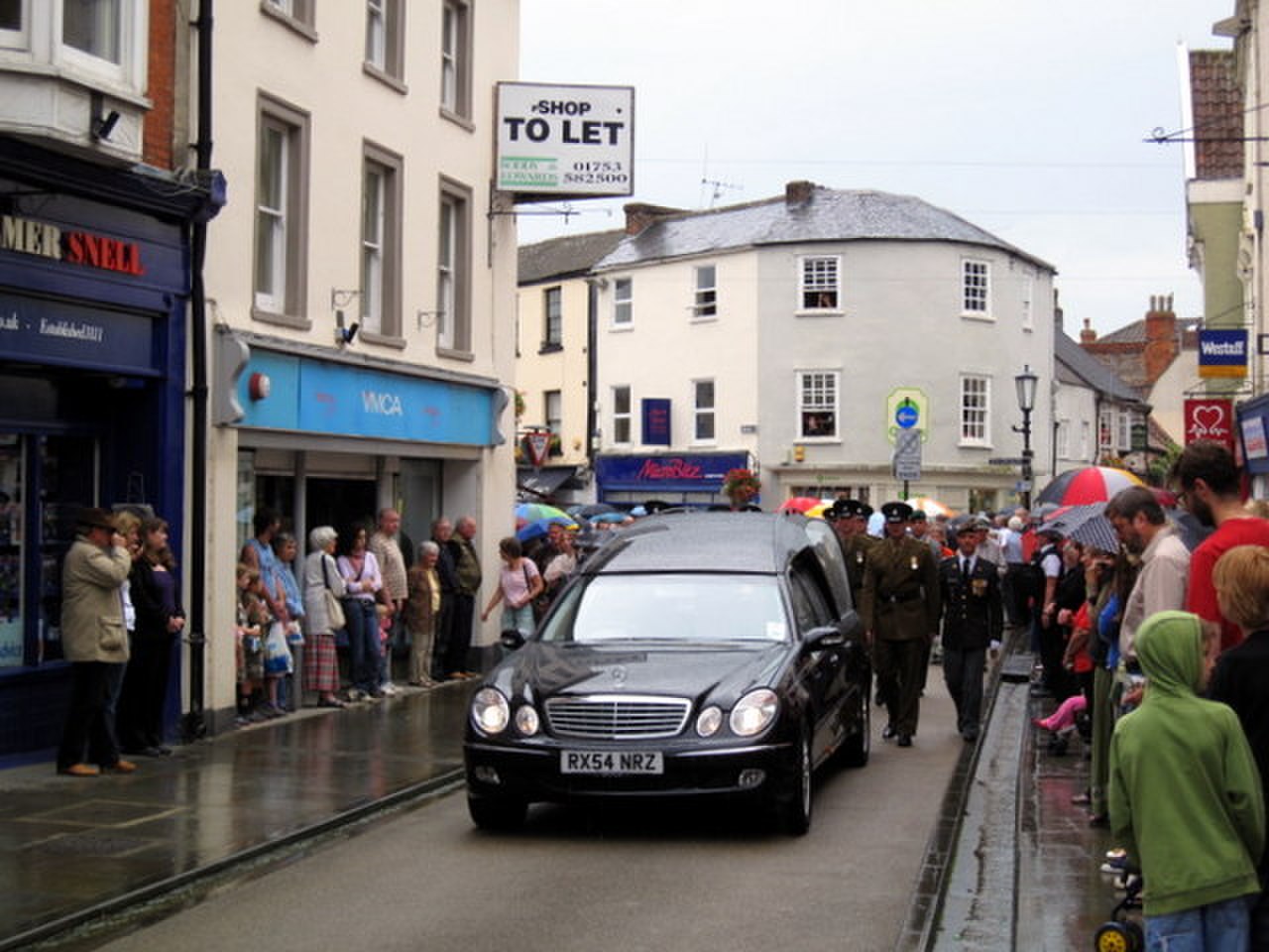 Harry Patch's funeral procession - geograph.org.uk - 1430728.jpg