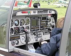 Robin DR400