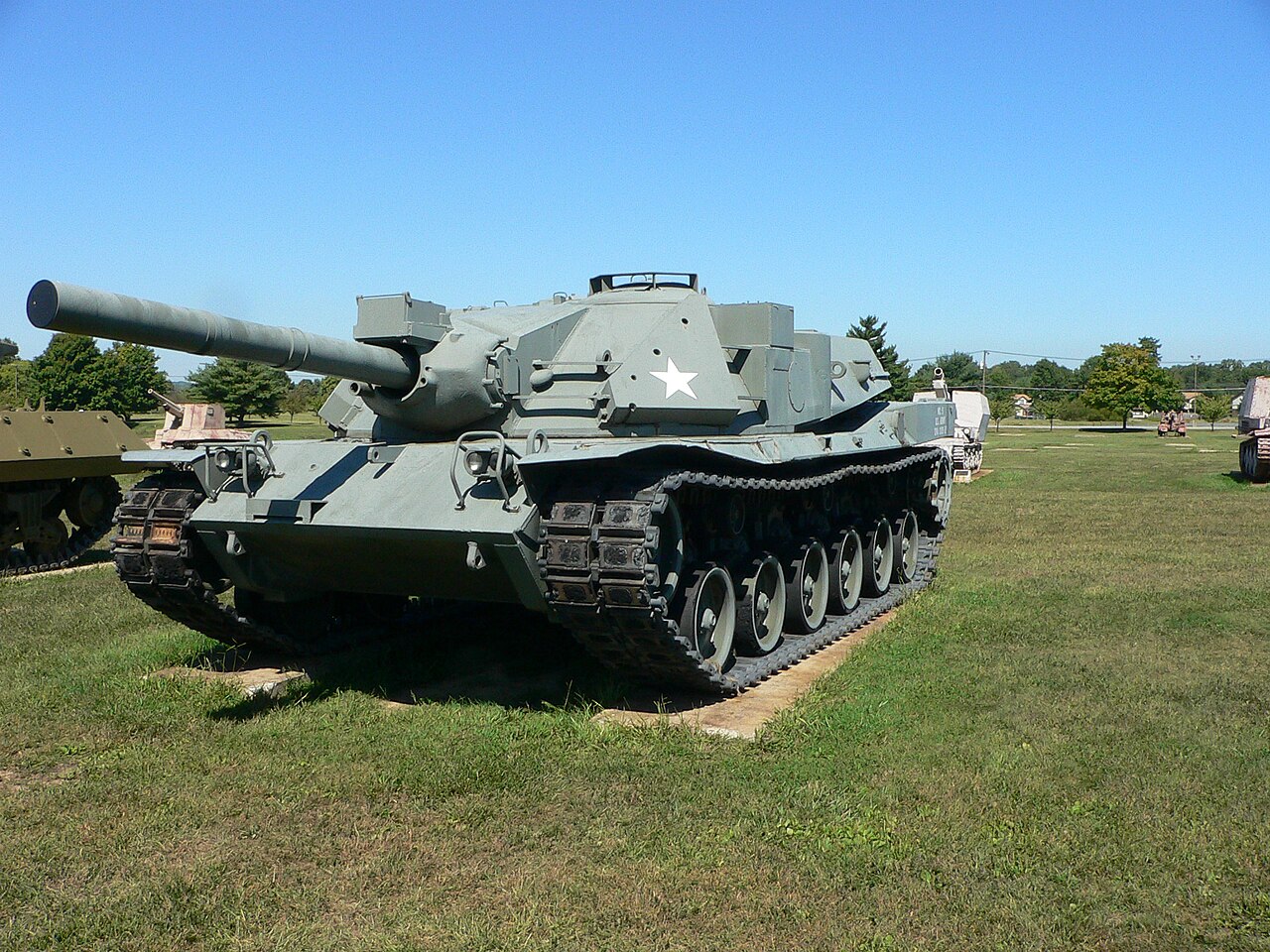 MBT-70 1.JPG