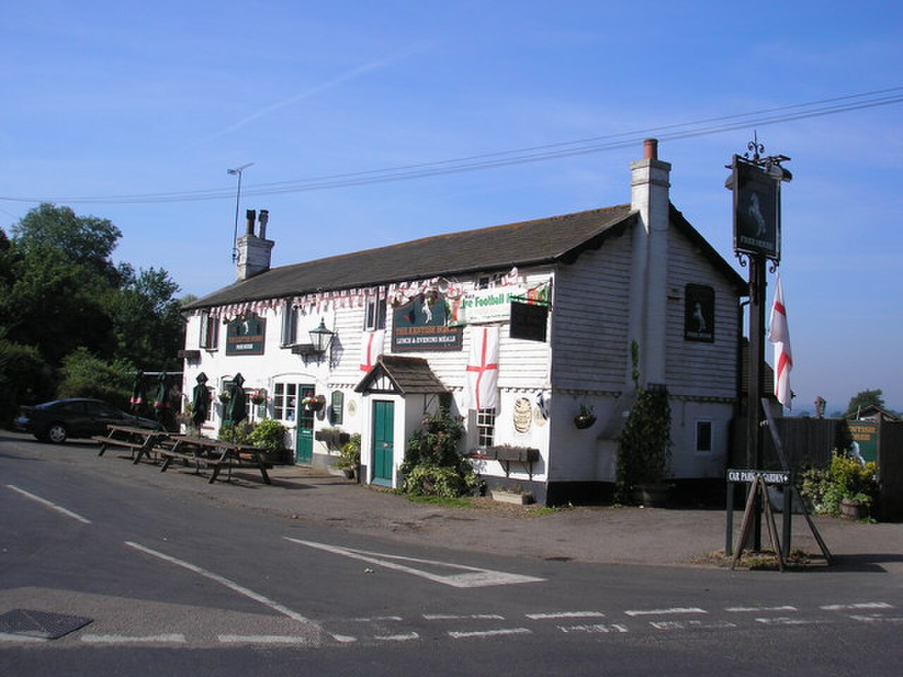The 'Kentish Horse', Markbeech, Kent - geograph.org.uk - 194257.jpg