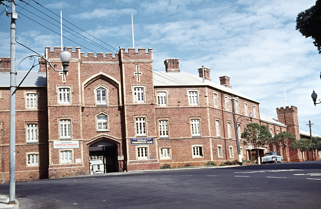 13-EWD086.jpg