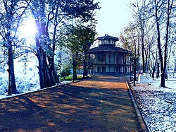 Kolah Farangi Mansion