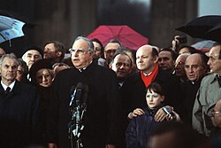 Modrow with West German Chancellor Helmut Kohl during the opening of the Brandenburg Gate, 22 December 1989