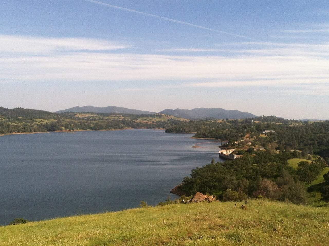 A view of Pardee Dam from the overlook on Pardee Dam road.jpg