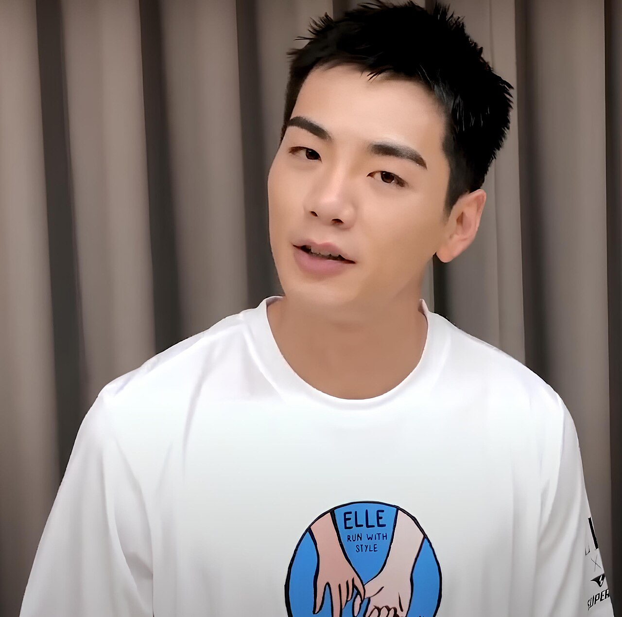 Bruce Hung 禾浩辰 - 2020 ELLE RUN WITH STYLE 風格路跑.jpg