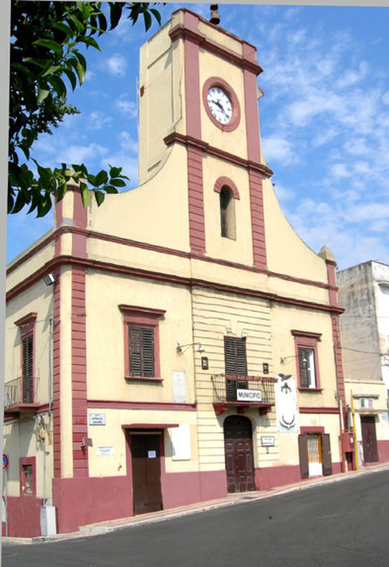 Statte (TA) - municipio.jpg