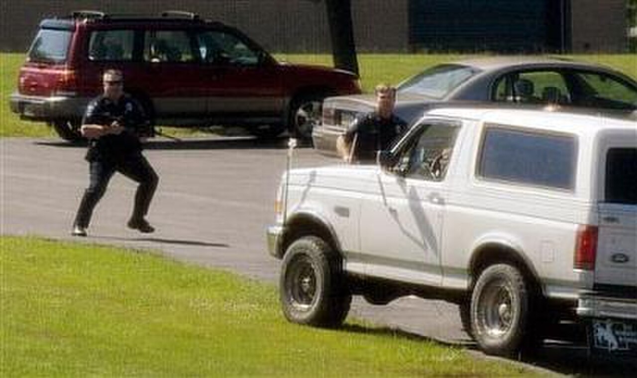 WTLR Radio Station Shooting.jpg