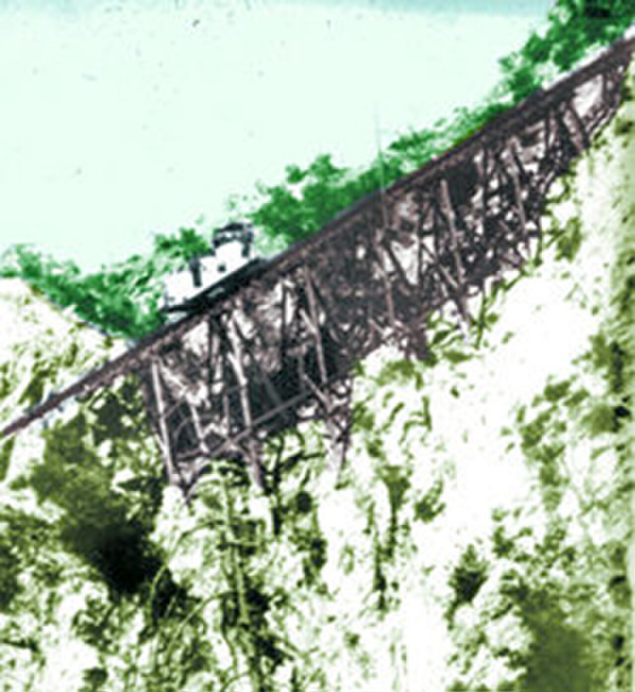 Macpherson trestle.jpg