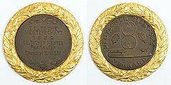Front and back of the bronze medal from the 1952 German Figure Skating Championships