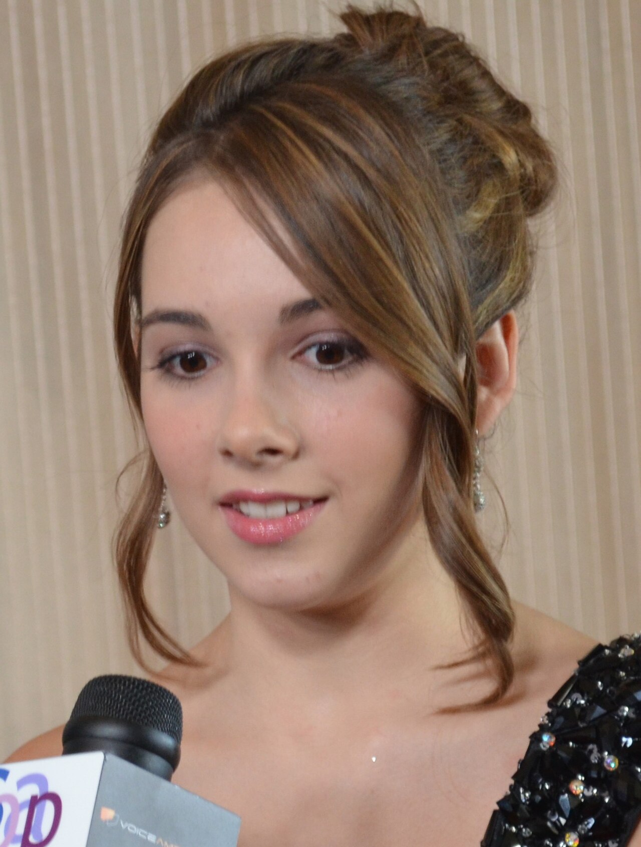 Haley Pullos 2012 (b).jpg