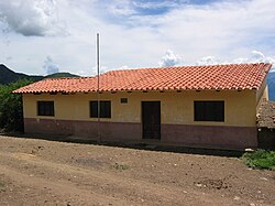 La Higuera: school in which Che Guevara was murdered