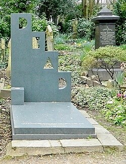 The grave of Patrick Caulfield