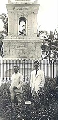 Two locals of Cebu posing near Magellan shrine.