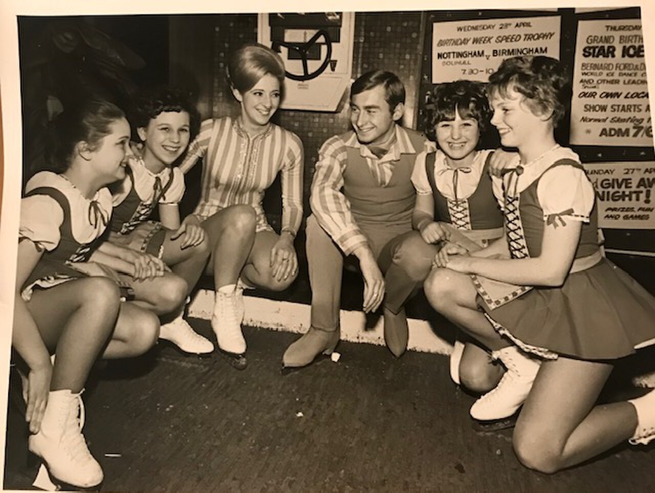 Birmingham Ice Skating Sound of Music Dance Gala Team April 1969.jpg