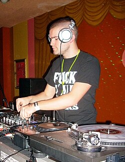 Plastician in 2009