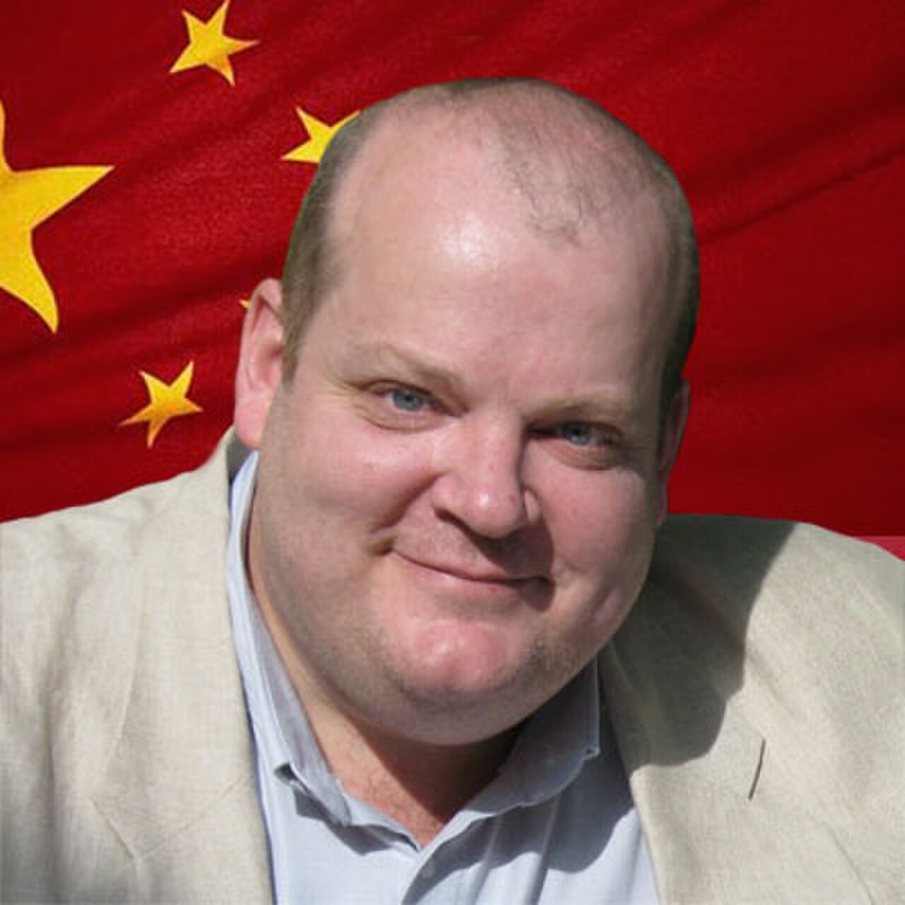 Photo headshot Toby China.jpg