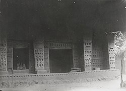 Exterior of Igbo building – art and design