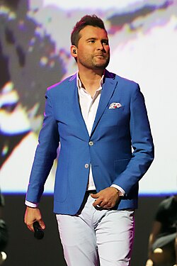 Toome performing in 2022