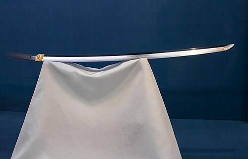 By Sukezane. This sword was owned by the Kishū Tokugawa family.