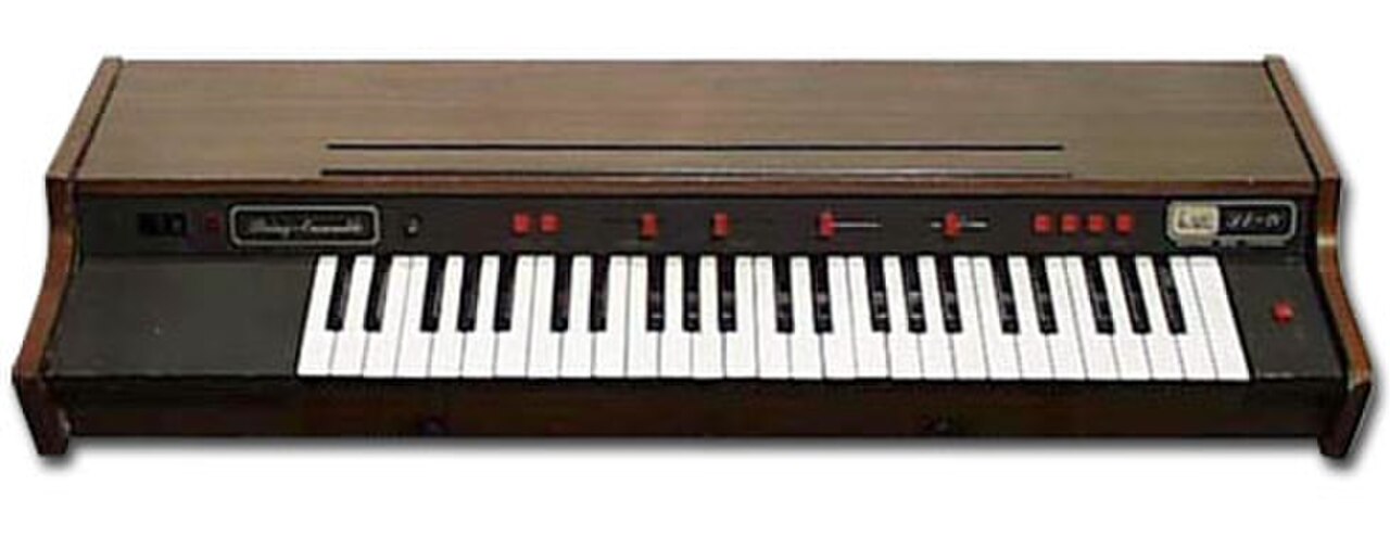 ARP Solina String Ensemble.jpg