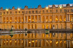 Palace of Versailles at night