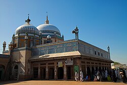 The tomb of Khawaja Ghulam Fareed is located in Mithankot