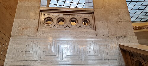 Neoclassical meander on a wall of Stock Exchange Building (Trg hrvatskih velikana no. 3) of Zagreb, Croatia, by Viktor Kovačić, 1927