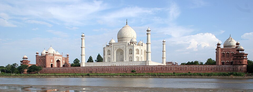 Taj Mahal and outlying buildings as seen from across the Yamuna River (northern view)